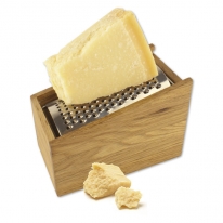 Käsereibe in Eichenholz-Box